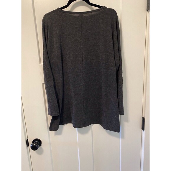 GO COUTURE Gray Geometric Printed Dolman Sweater Split Side High Low Hem Top Med - Picture 5 of 5